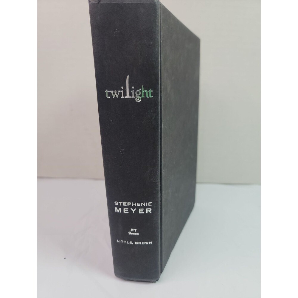 Stephenie Meyer Twilight Hardcover 1st Edition 1st Print 2005 Vampire Romance YA